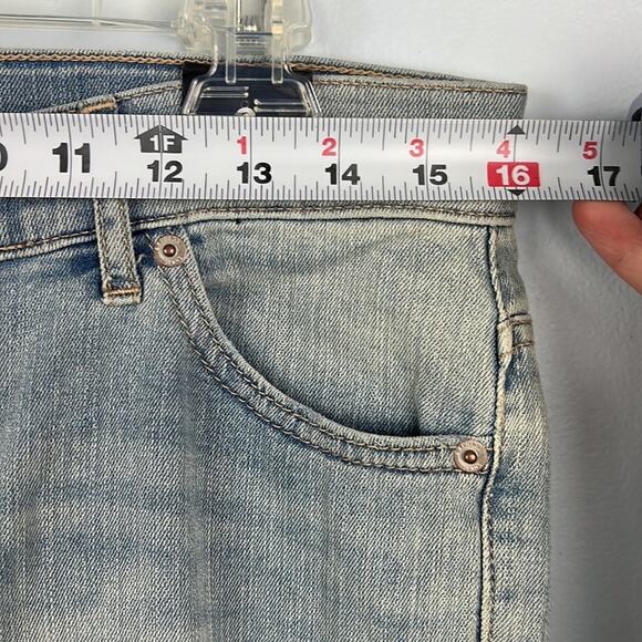 Express Bell crop high rise distressed raw hem hanker crop jeans size 8 - Picture 5 of 12